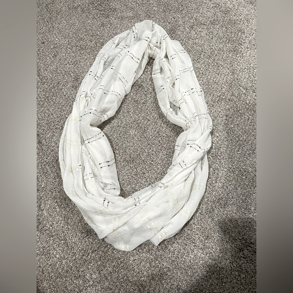 MAURICES White infinity scarf w/silver sparkly detail